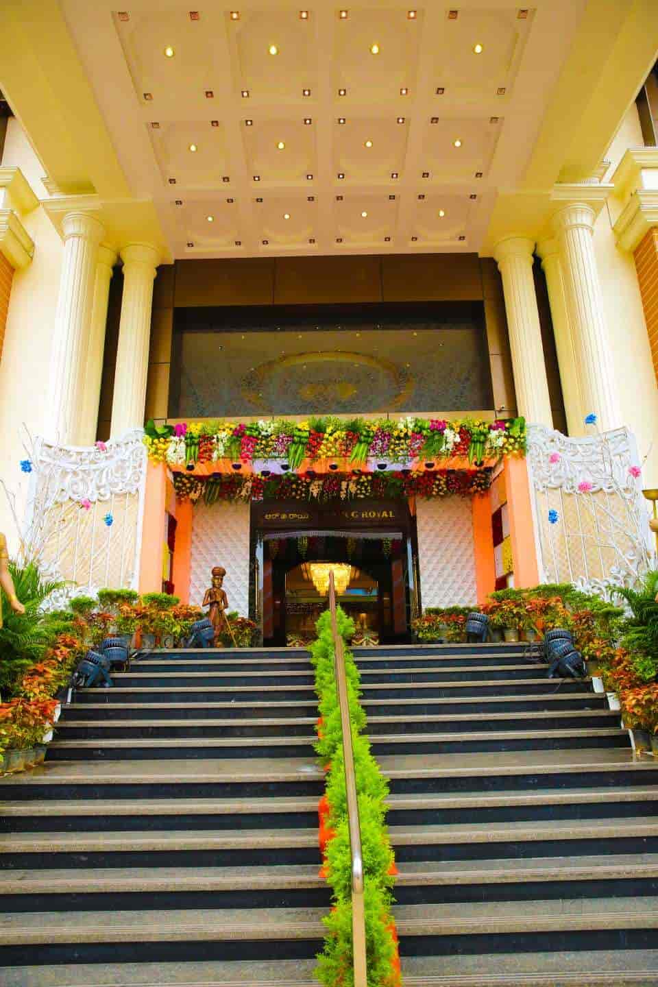 Banquet Halls For School Party