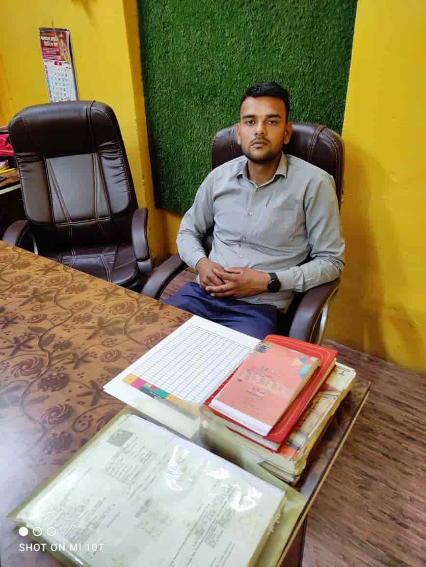 Top School Furniture Wholesalers in Morigaon स्कूल फर्नीचर