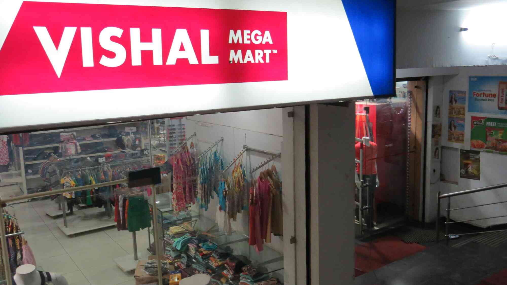 Find list of Vishal Mega Mart in Firozabad near me Justdial