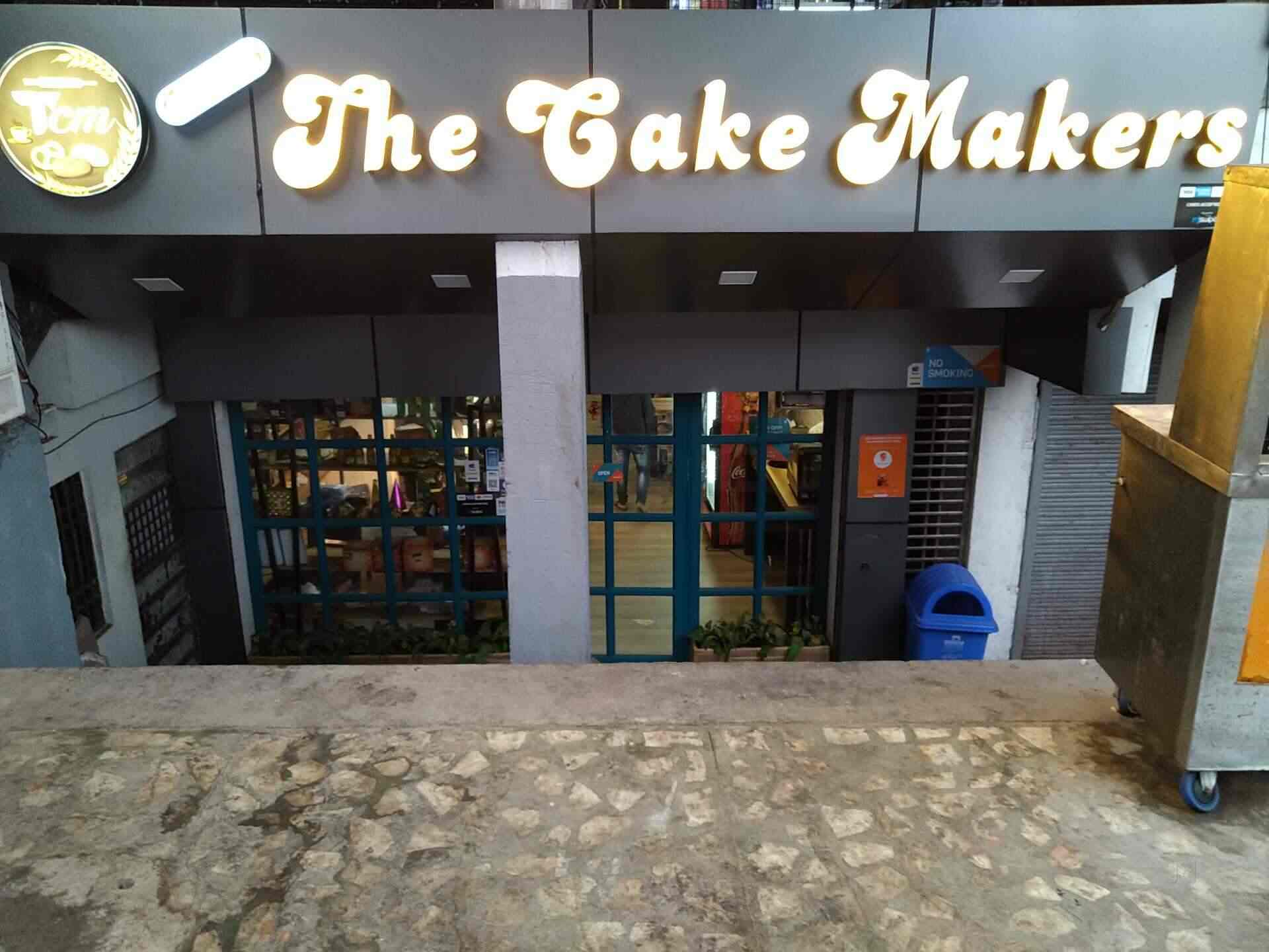 Discover 152+ the cake makers agra kidsdream.edu.vn