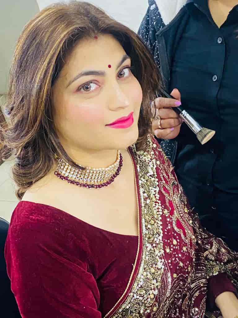 Raj creations hair and beauty in New Agra,Agra Best Salons in Agra