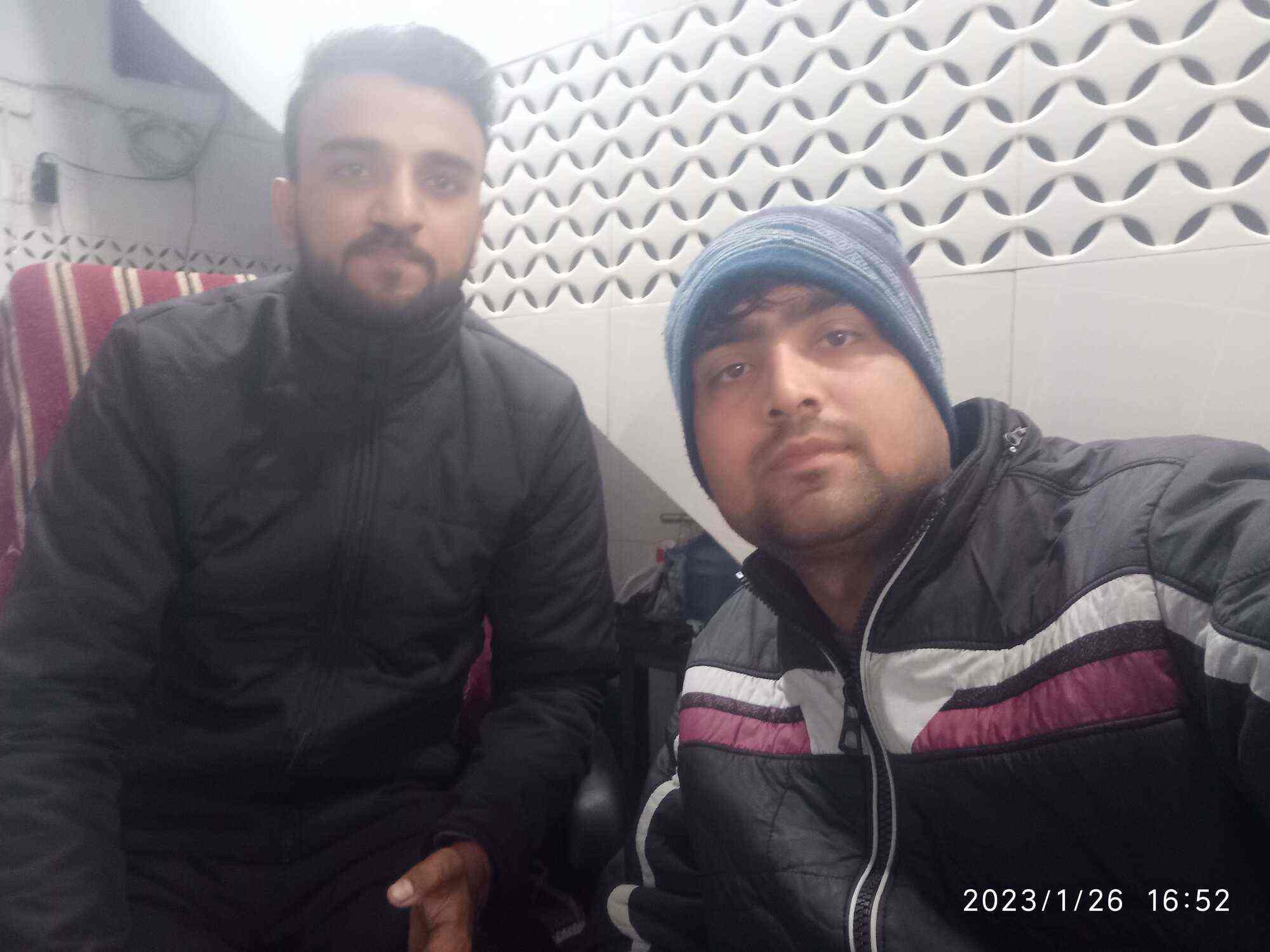 Top Car Rental in Avas Vikash Colony, Agra Best Car Hire Rental