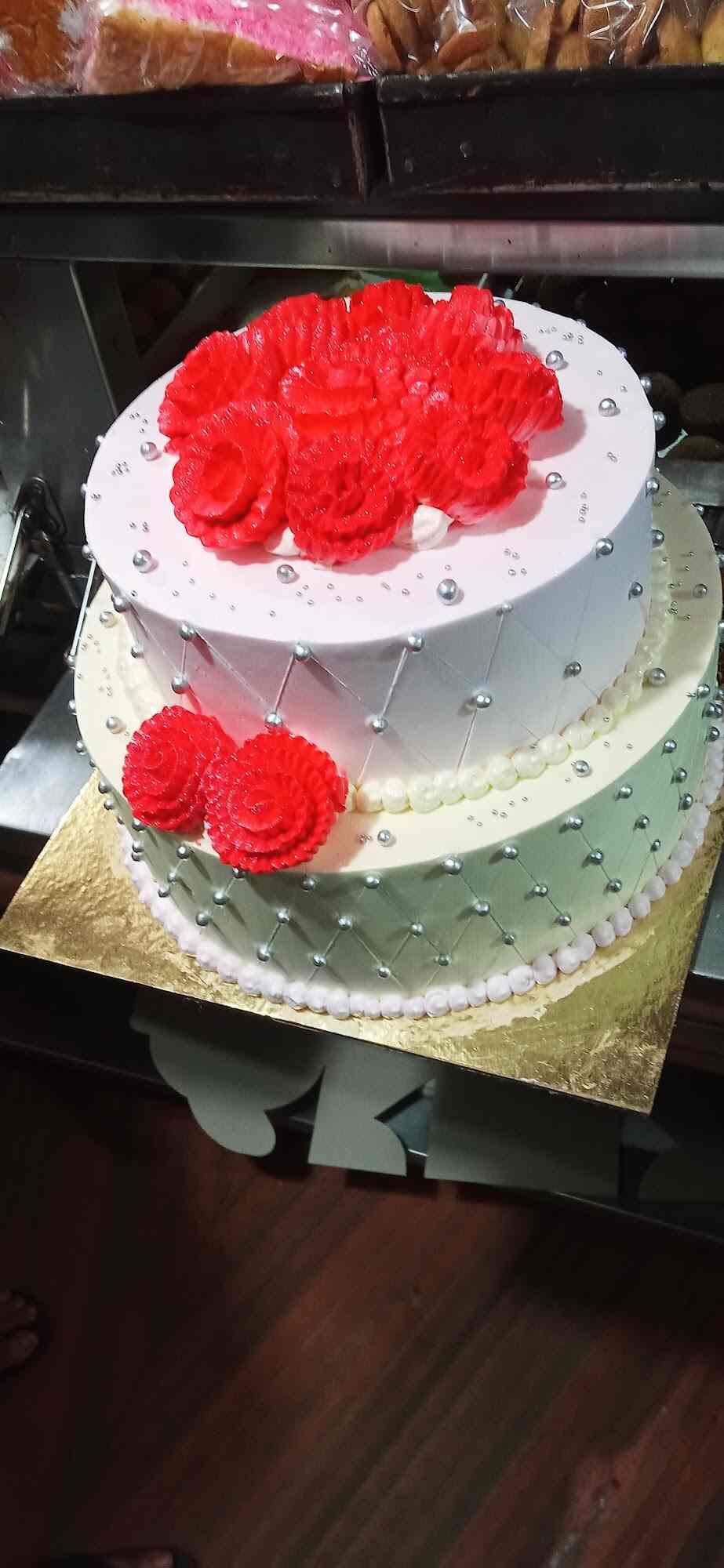 Samrat Bakery in Behrampura,Ahmedabad Best Cake Retailers in