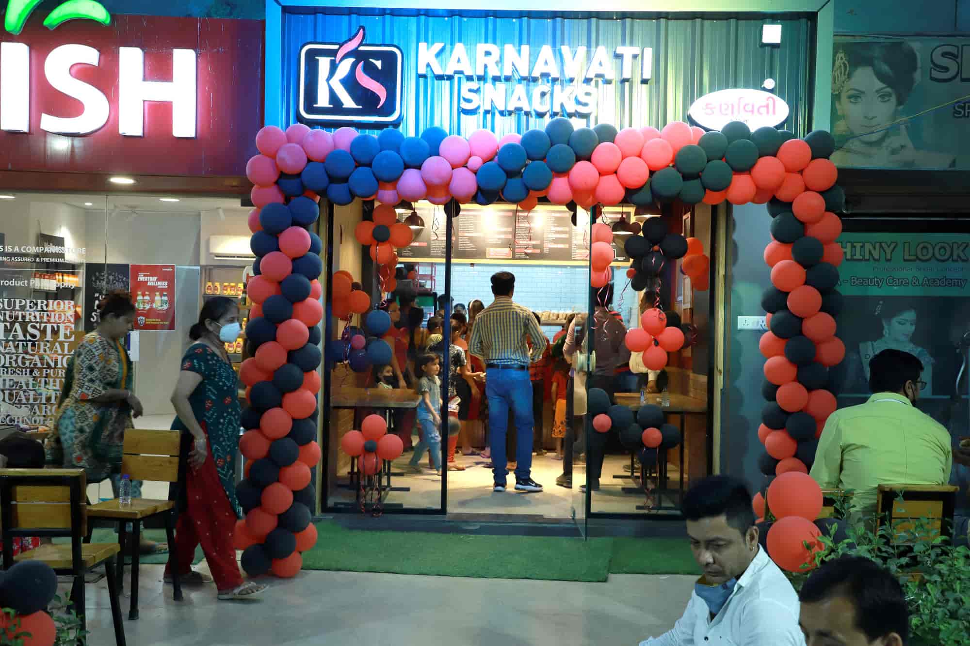 Karnavati Snacks in Nehru Nagarjodhpur Tekra,Ahmedabad Order Food