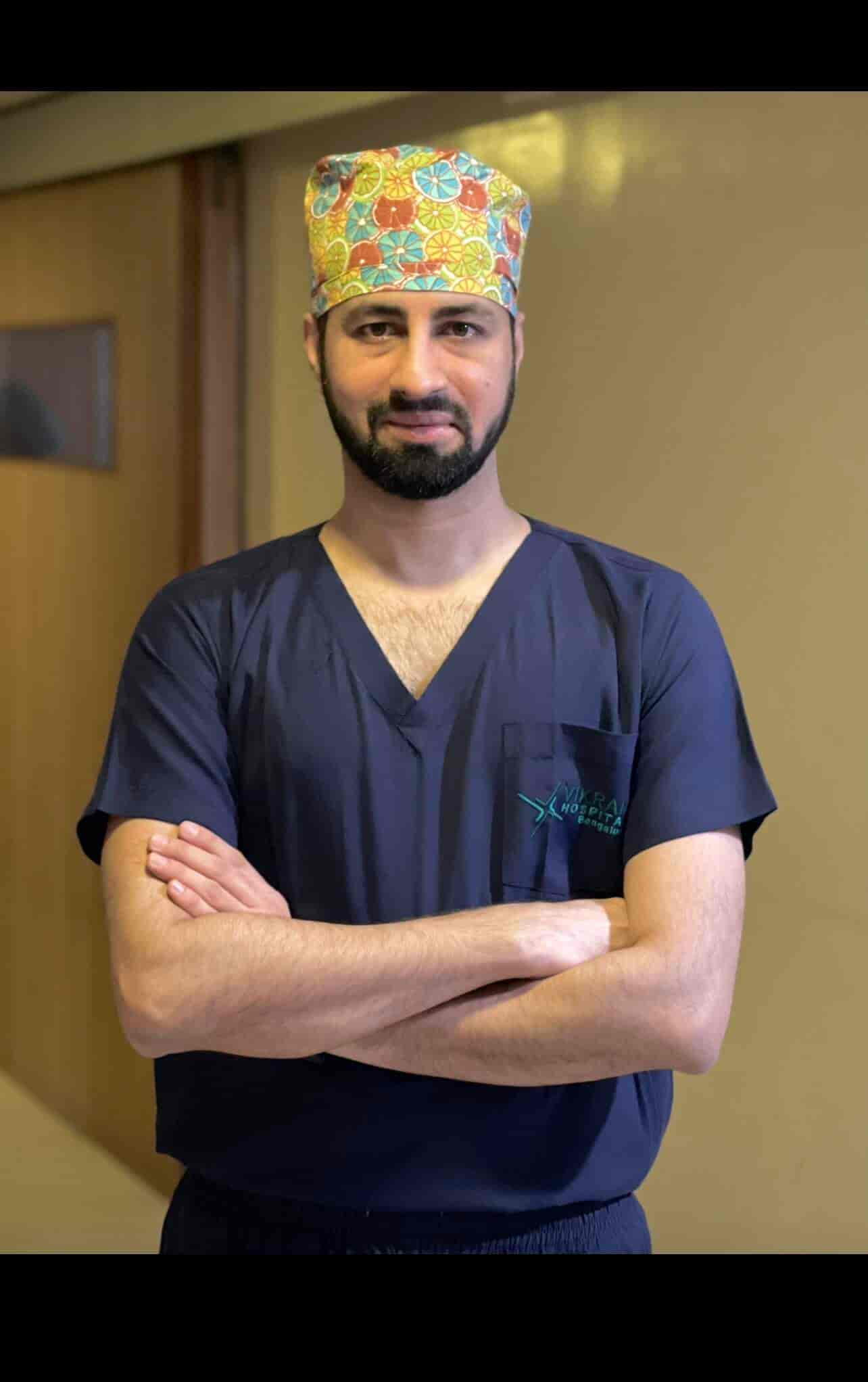 Dr. Krunal Soni (Head In Sports Injury Center) in Naranpura Vistar