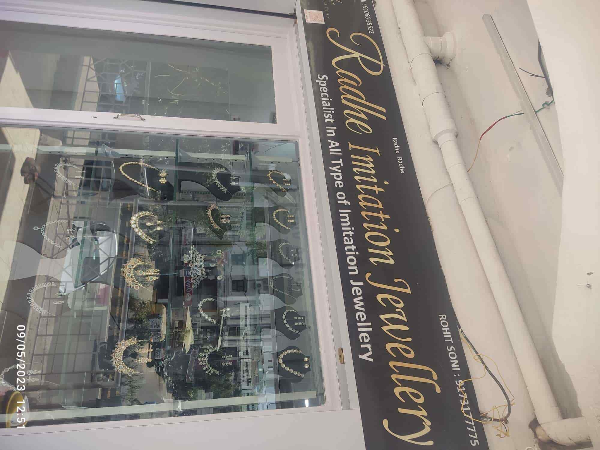 Radhe imitation jewellery shop