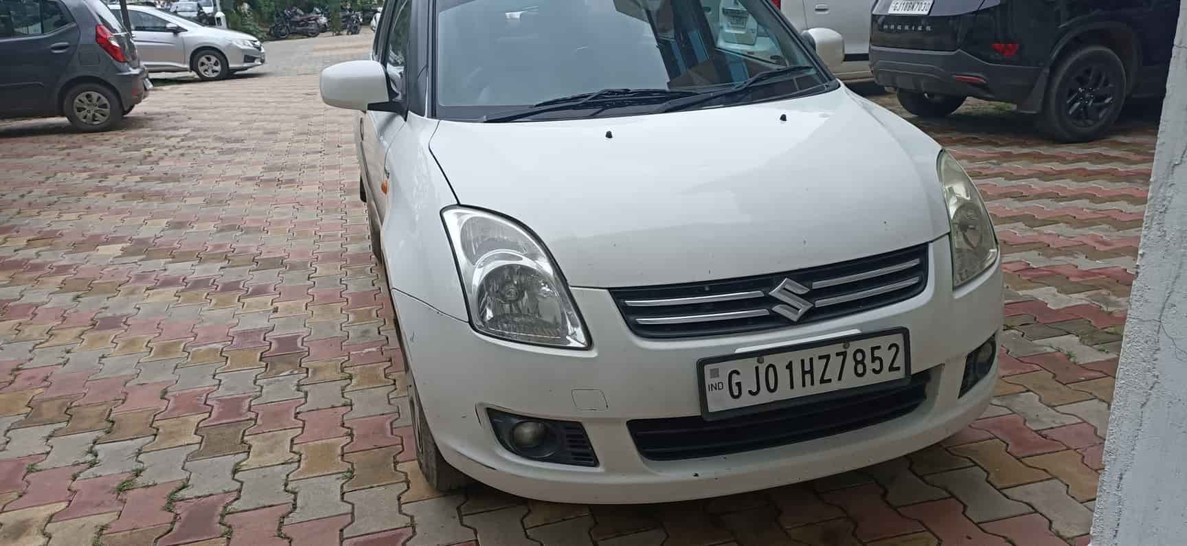 Navkar Travels in Chandkheda,Ahmedabad Best Car Rental For Outstation