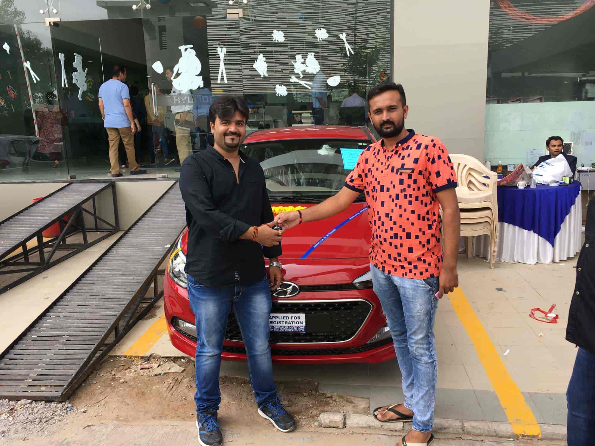 Tulsi Motors in Bopal,Ahmedabad Best HondaCar Dealers in Ahmedabad