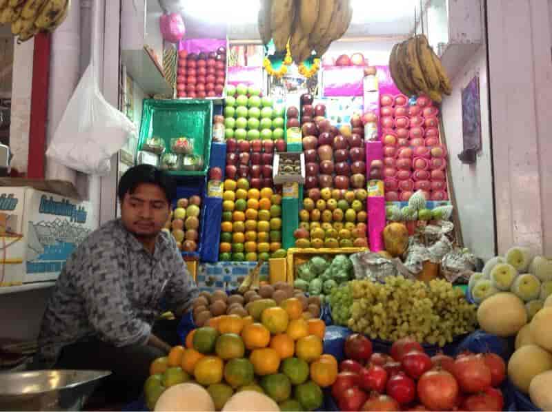 Chamunda Fruits And Vegetables in Bodakdev,Ahmedabad Best Fruit