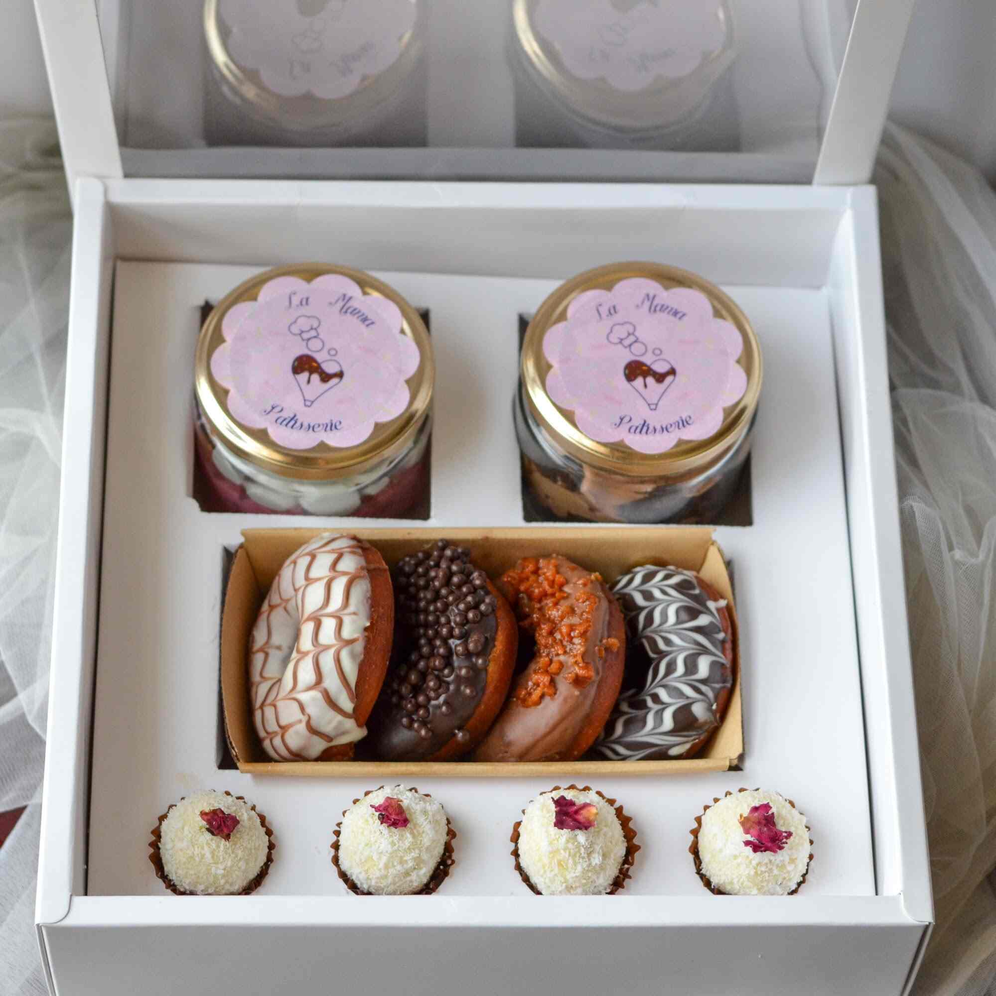 La Mama Patisserie in Vastrapur,Ahmedabad Best Bakeries in Ahmedabad