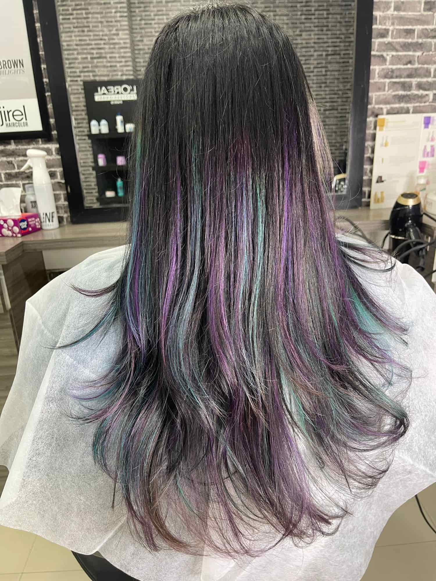 Crowns 2 Unisex Salon in Memnagar,Ahmedabad - Best Salons near me