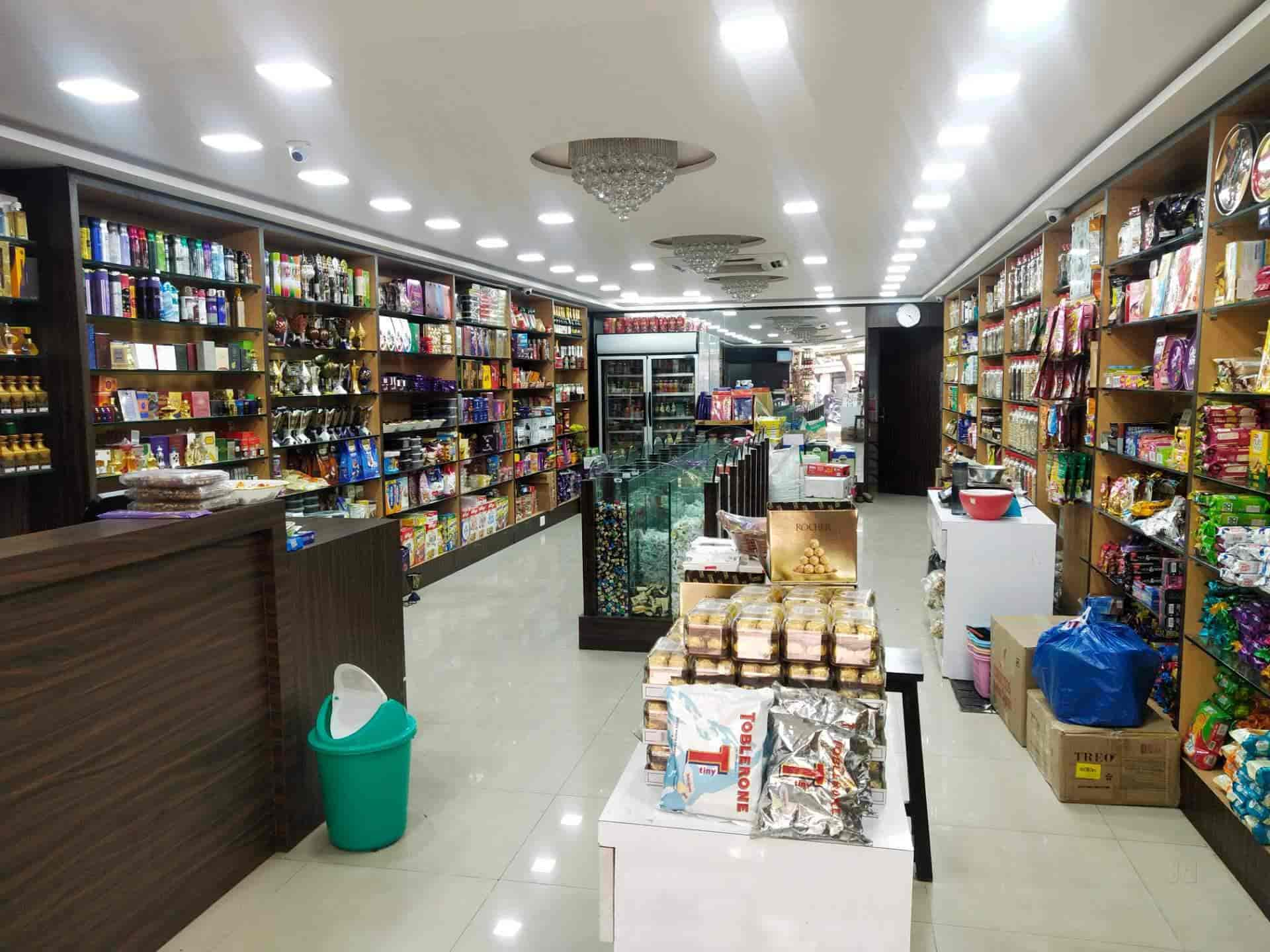 Al Madina Dates Chocolates Dry Fruits in Lal Darwaja,Ahmedabad Best