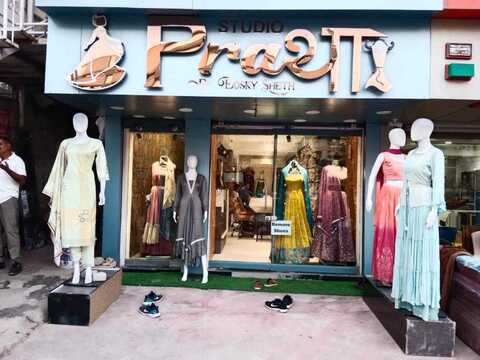 Women Kurti Retailers in Ahmedabad 