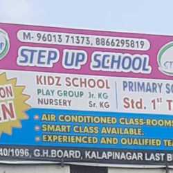 Step - Up Kidz Play School