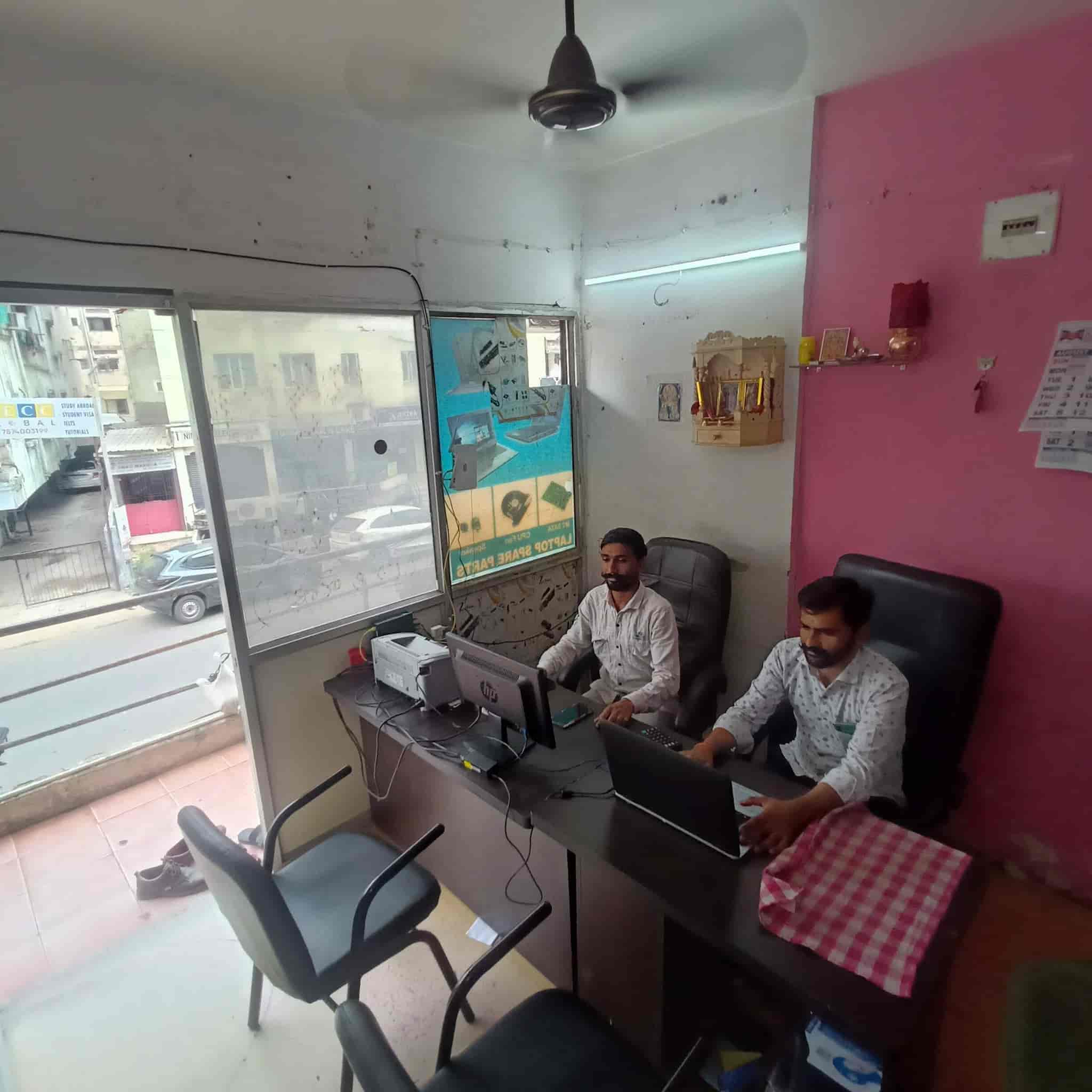 Shree Chamunda Infotech Laptop Repairing in Vastrapur,Ahmedabad Best