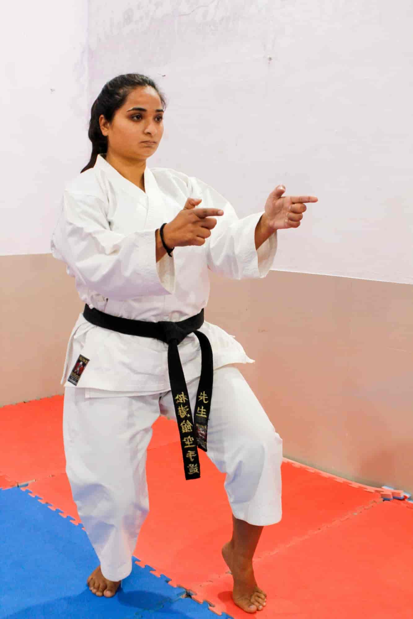 Karate Parivar Ahmedabad in Ellis Bridge,Ahmedabad - Best Clubs in ...