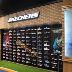skechers connaught place showroom