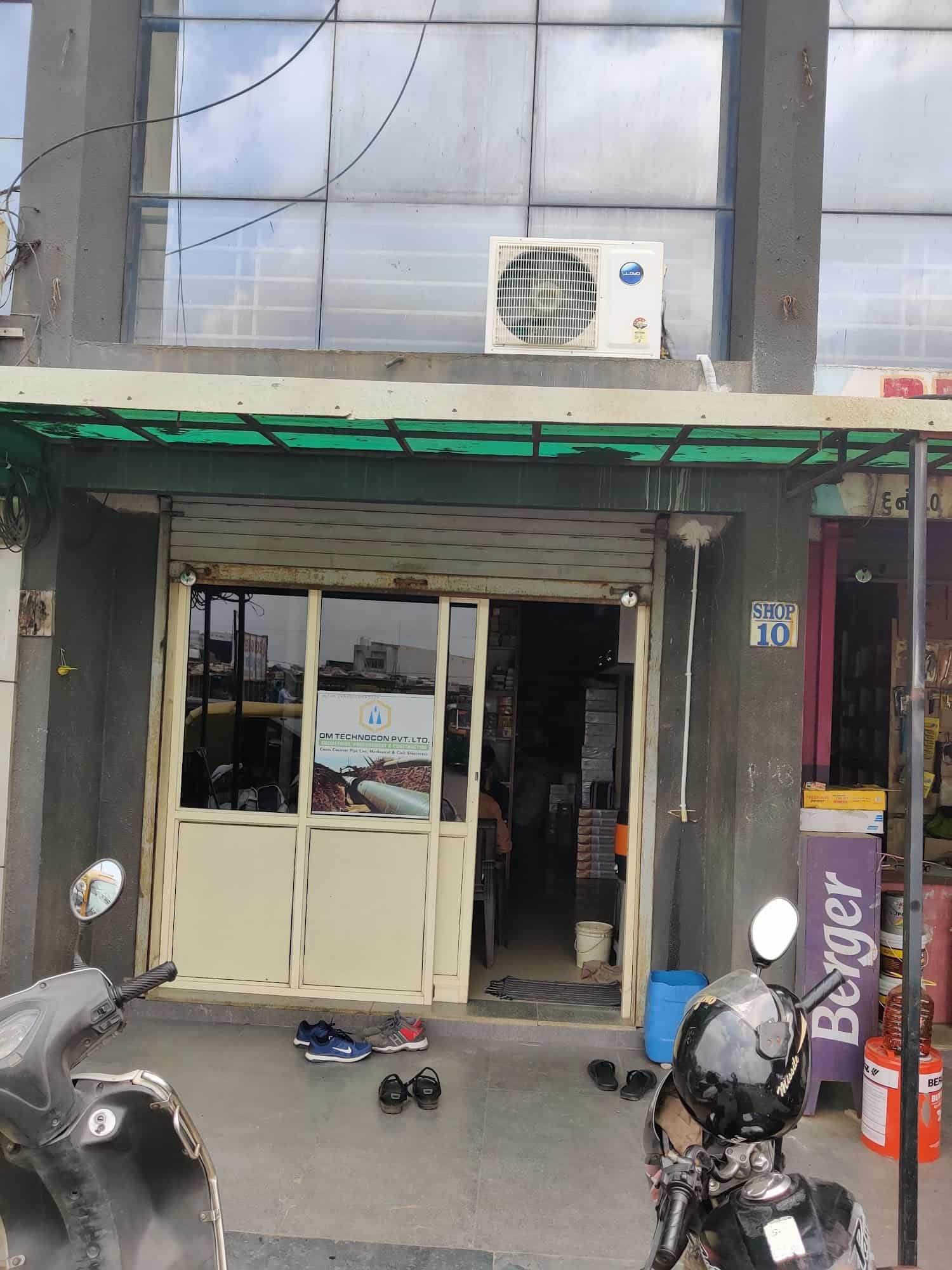 Aarti Enterprise in Kathwada,Ahmedabad Best Black+DeckerPower Tool