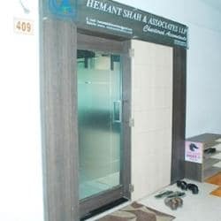 Hemant Shah and Associates Llp