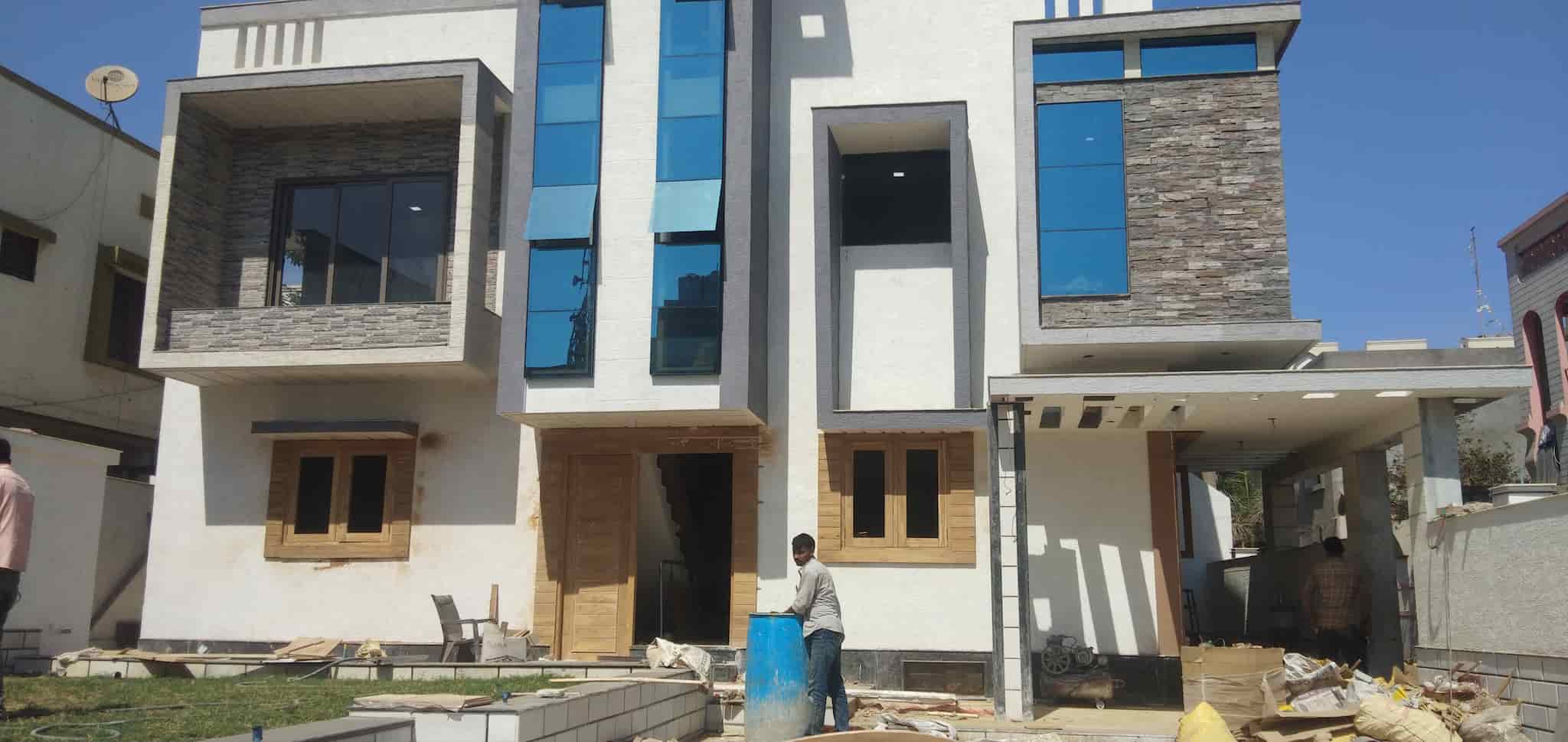Yusra Construction in Danilimda,Ahmedabad Best Civil Contractors For