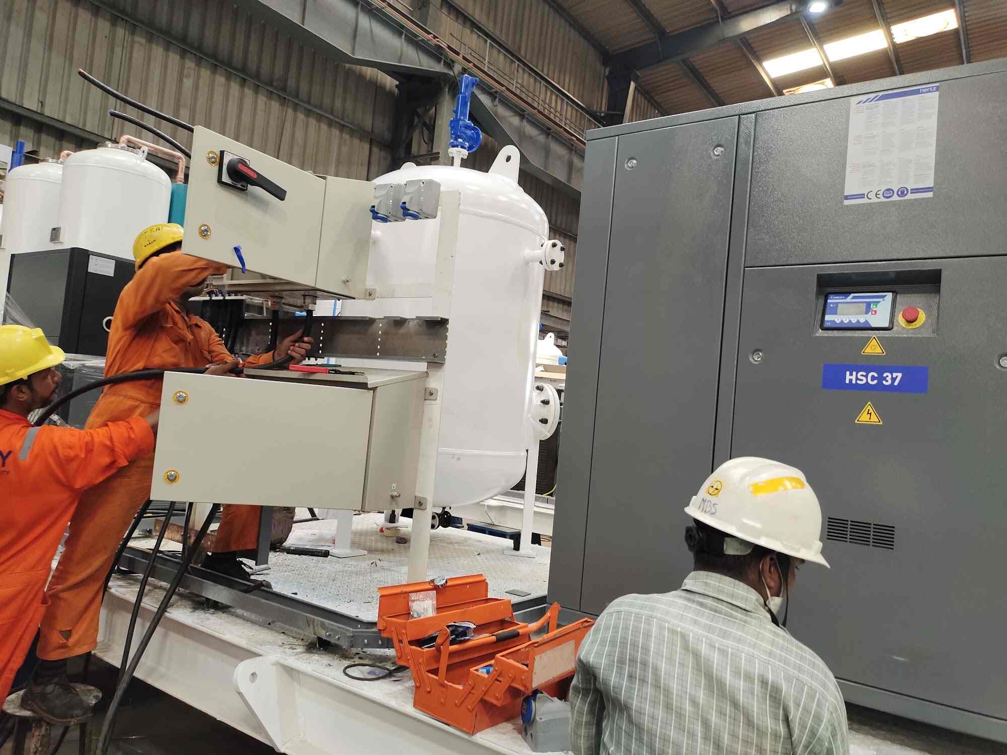 Top Tamrotor Screw Air Compressor Repair & Services in Ahmedabad