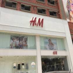 nearest h and m