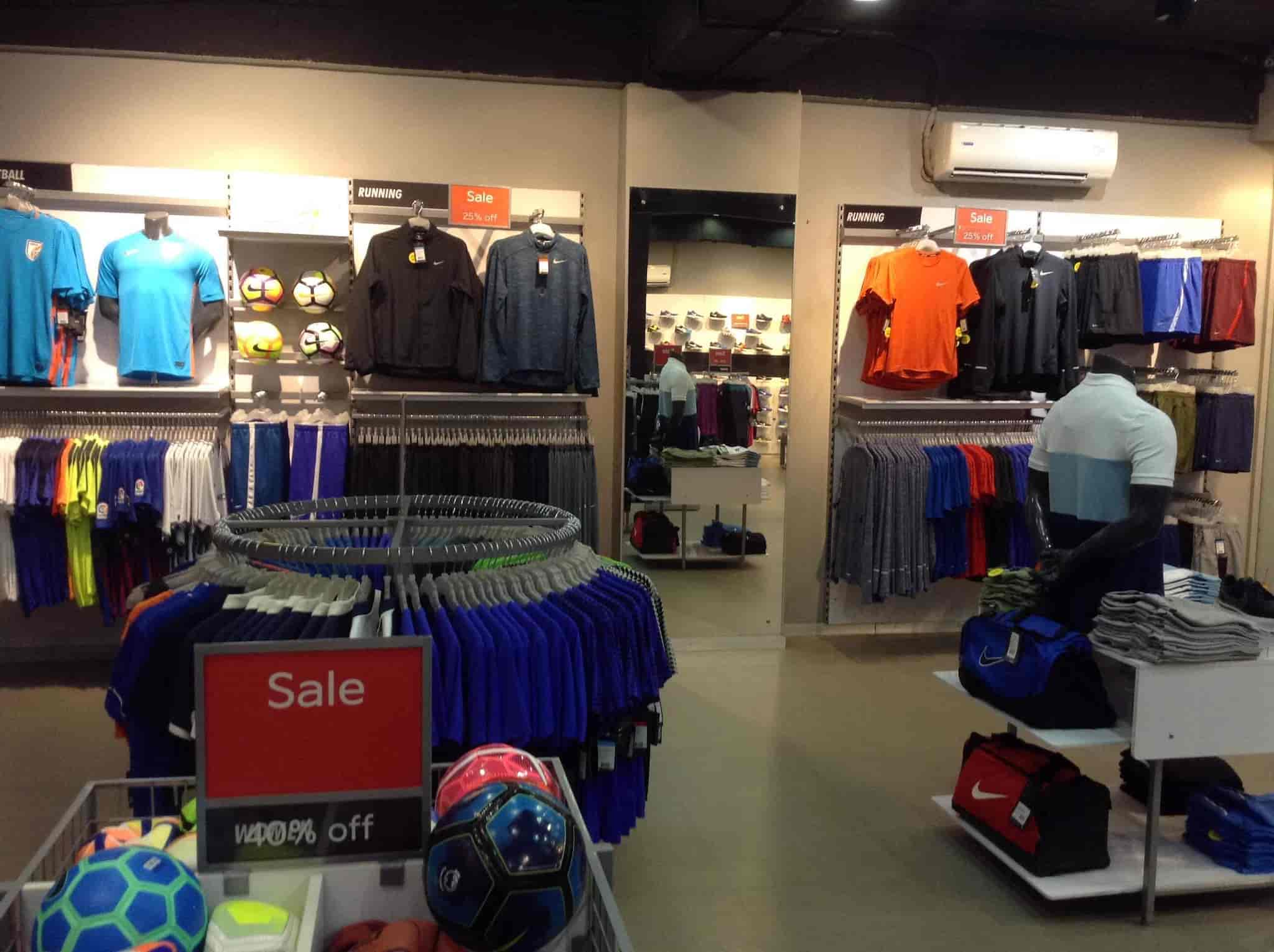 Nike himalaya mall Clearance