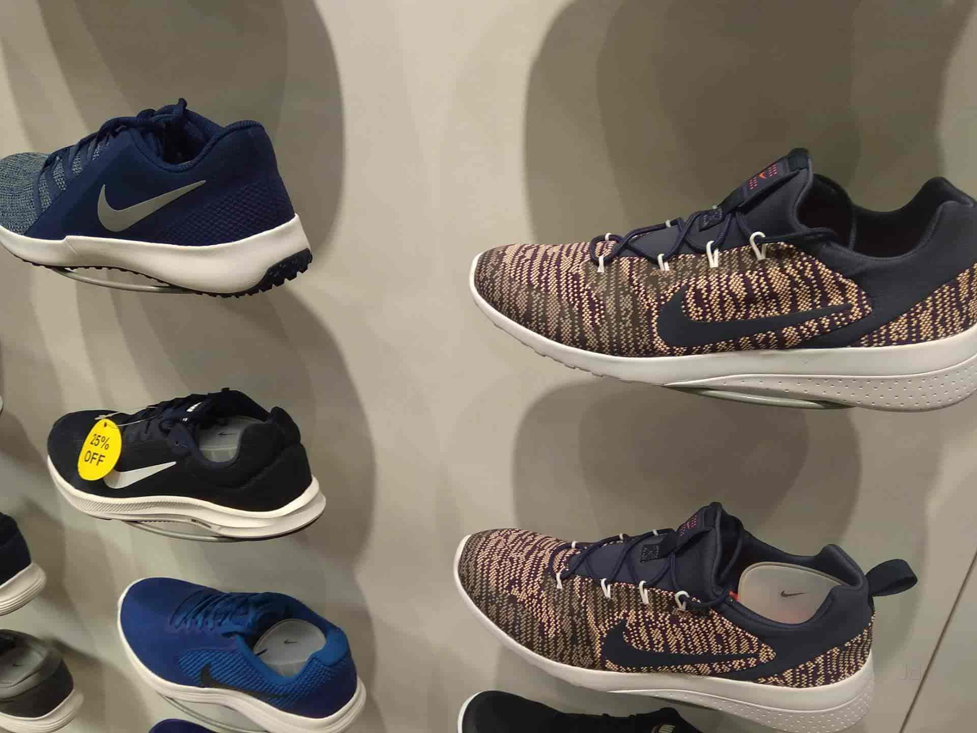 nike factory outlet himalaya mall