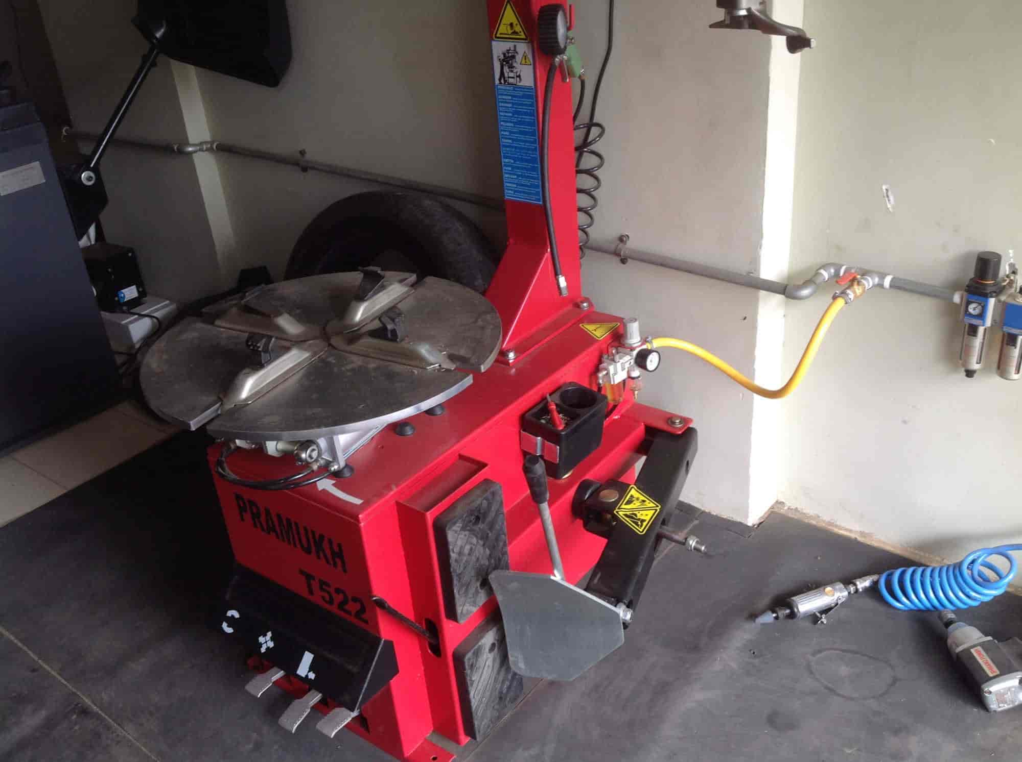 Vhp Tyre Shop in Bopal,Ahmedabad Best Car Tyre Dealers in Ahmedabad