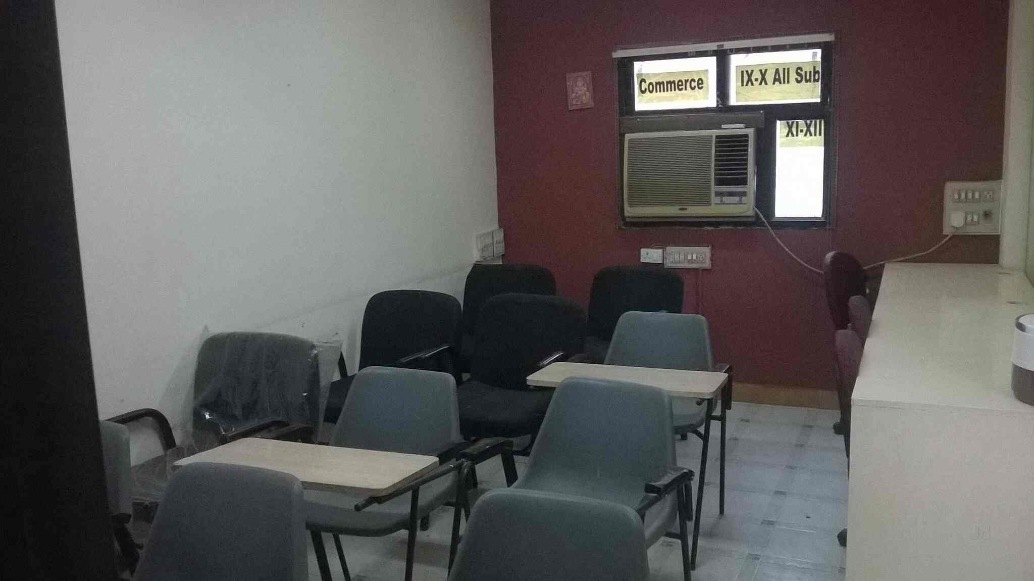 Yatharth Education in Navrangpura,Ahmedabad Best Computer Hardware