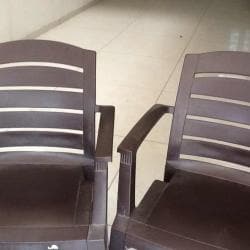 Olx plastic chairs 2025