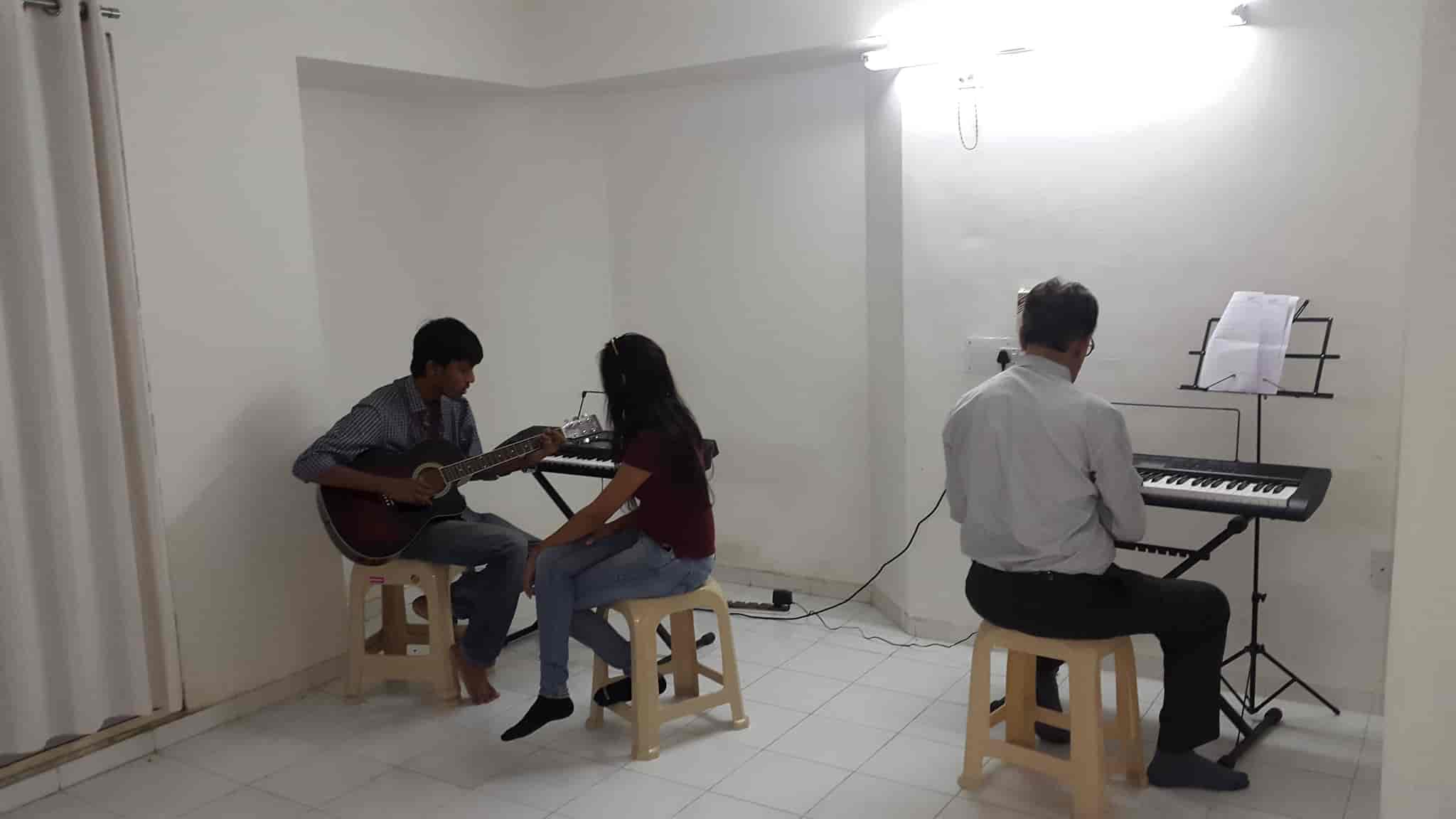 Rhythmonic in South Bopal,Ahmedabad Best Music Classes in Ahmedabad