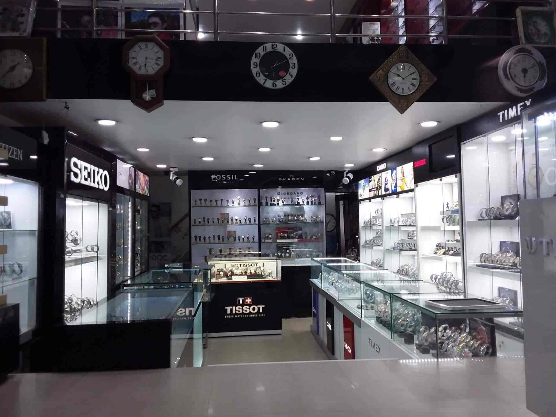 Fossil watch showroom hotsell