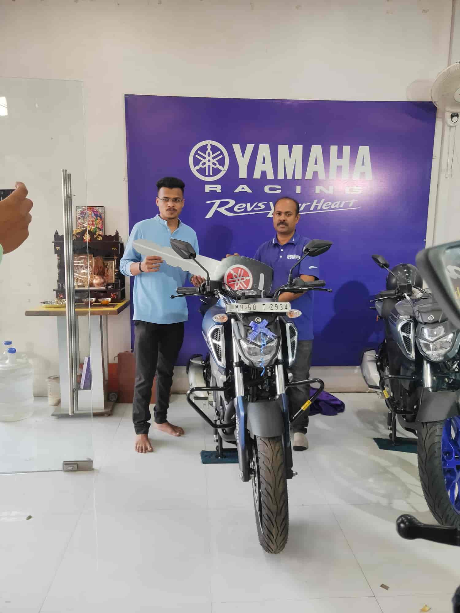 Vimal Motors in Moshi,Pune Best Motorcycle Dealers near me in Pune