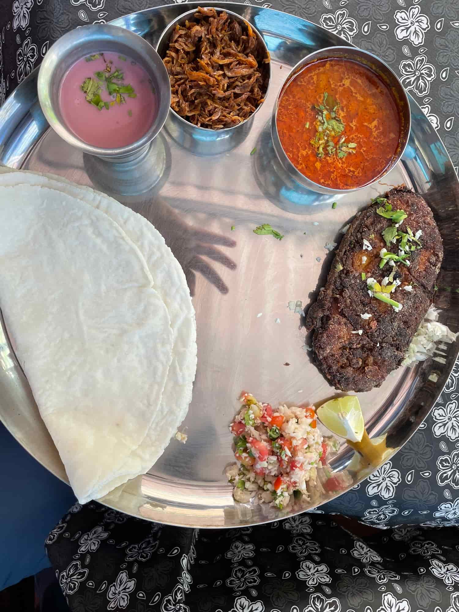 Hotel 96 Kuli Maratha in Akshi,Alibaug - Best Restaurants near me