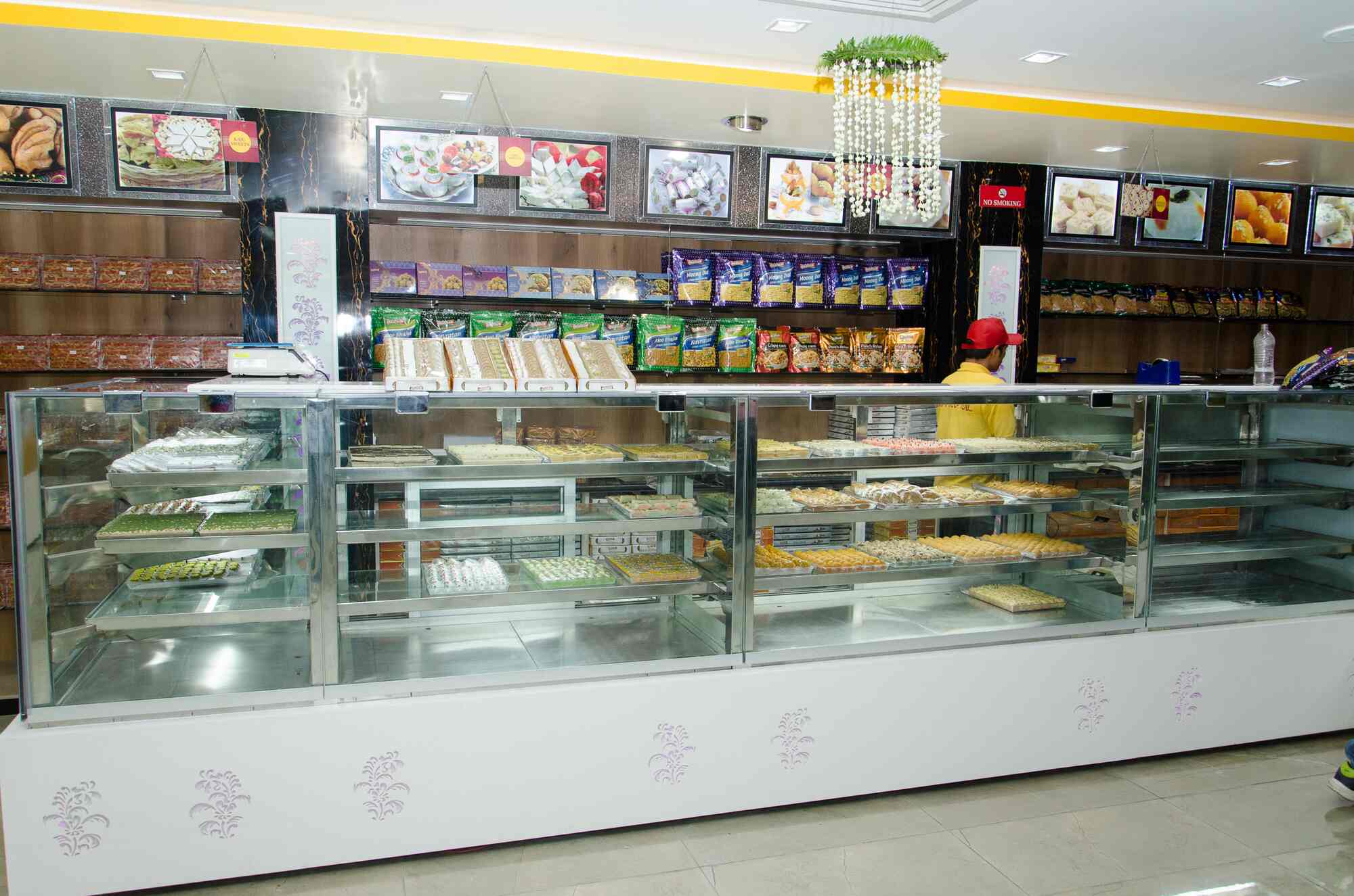 Haldiram Bhujiawala in Civil Lines,Allahabad Order Food Online Best