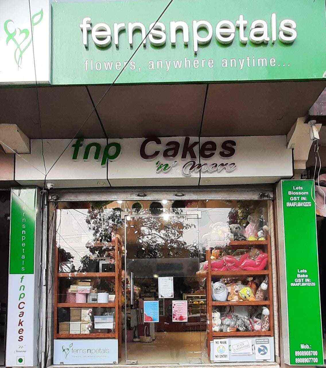 Discover 111+ ferns and petals cakes best kidsdream.edu.vn