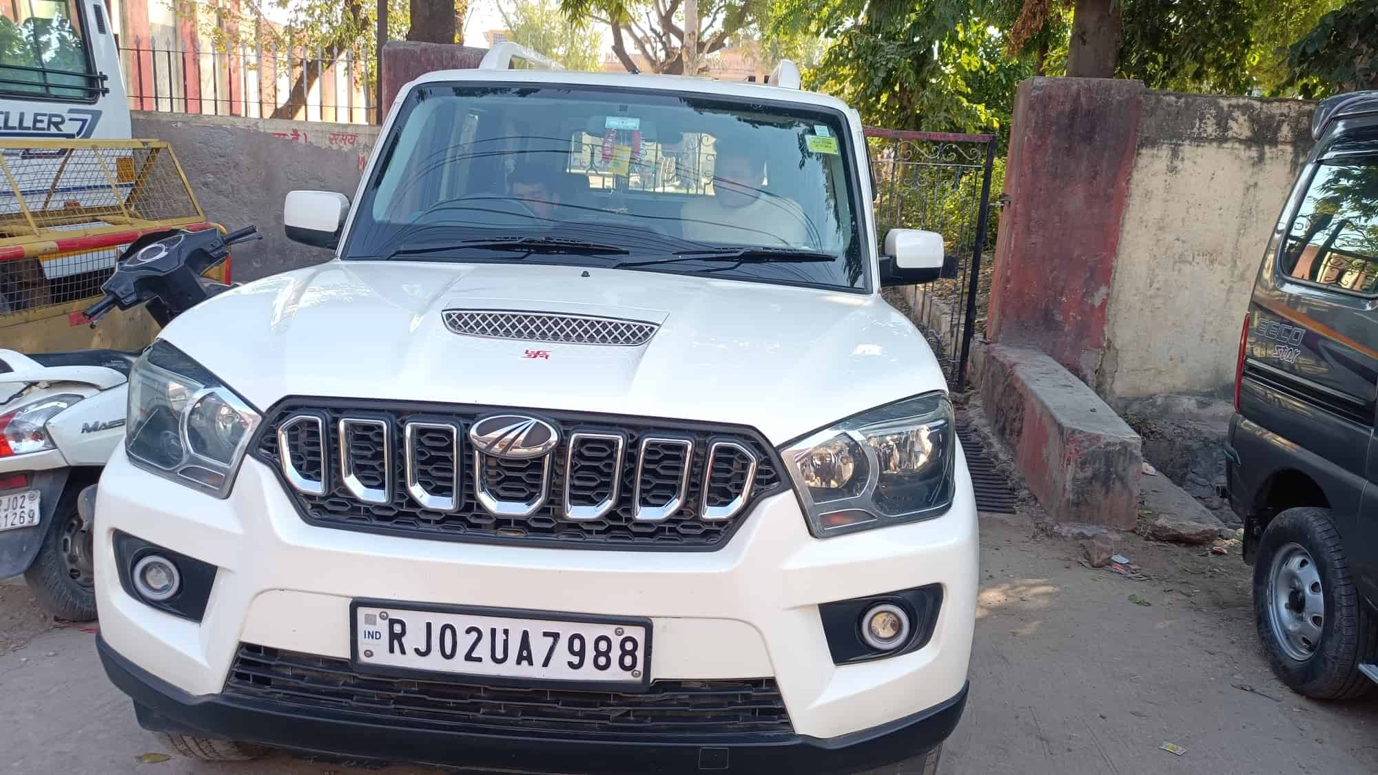 Self Drive Car in Ambedkar Cir,Alwar - Best Car Rental in Alwar - Justdial