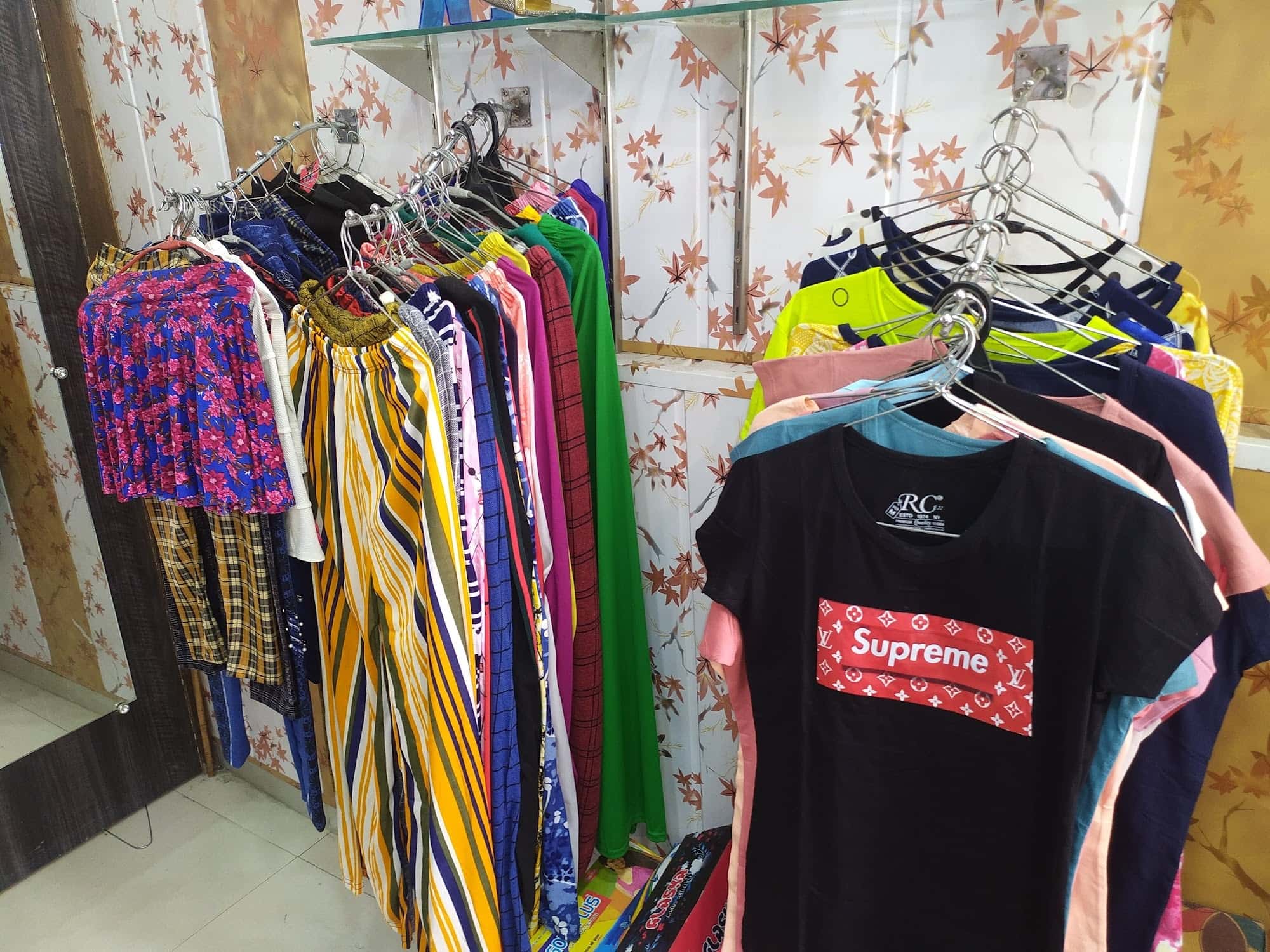 Gupta Fashion Hub in Verka,Amritsar Best NikeShoe Dealers in Amritsar Justdial