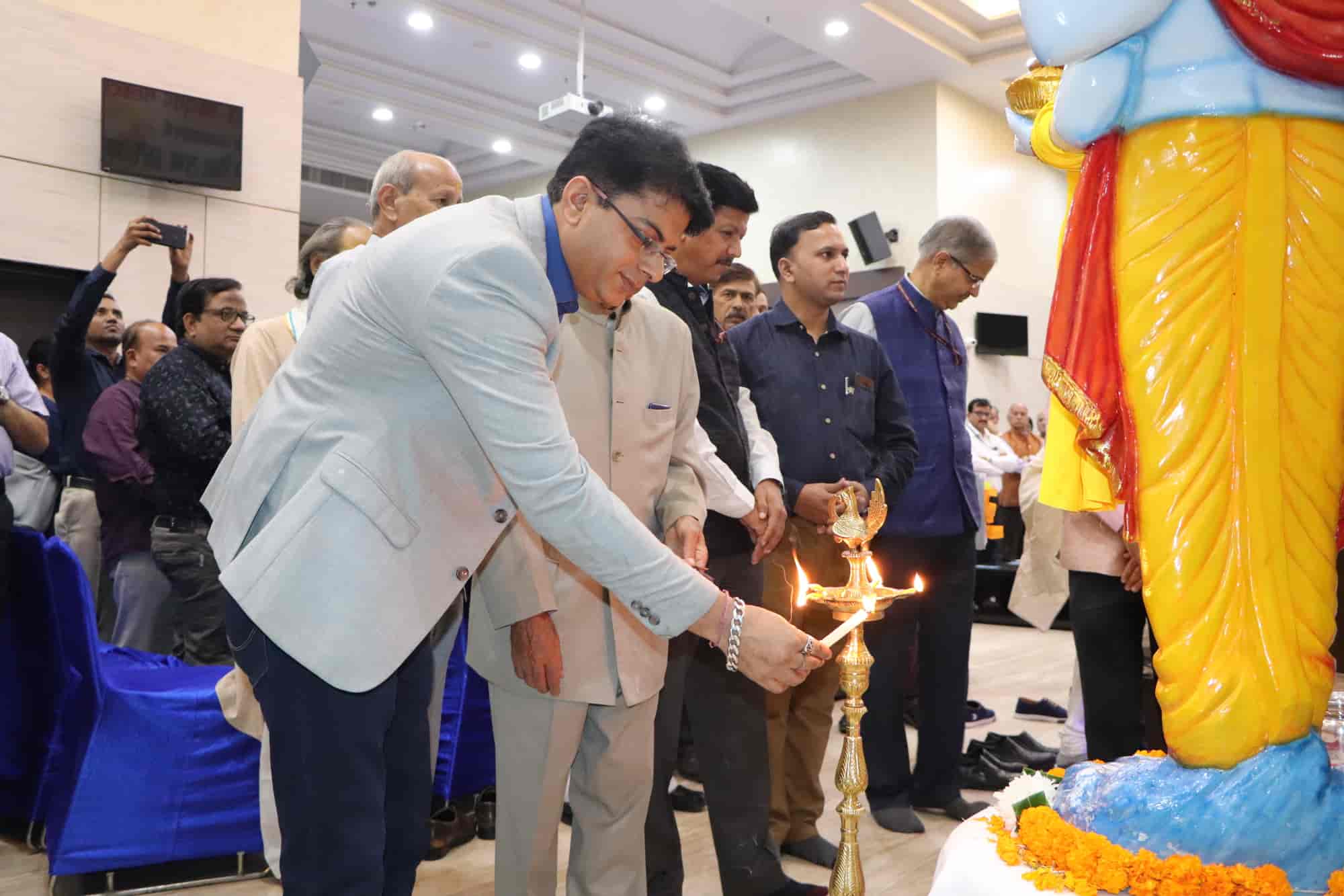 Dr. Navdeep Sharma (N D Healthcare And Panchkarma Center) in Anand