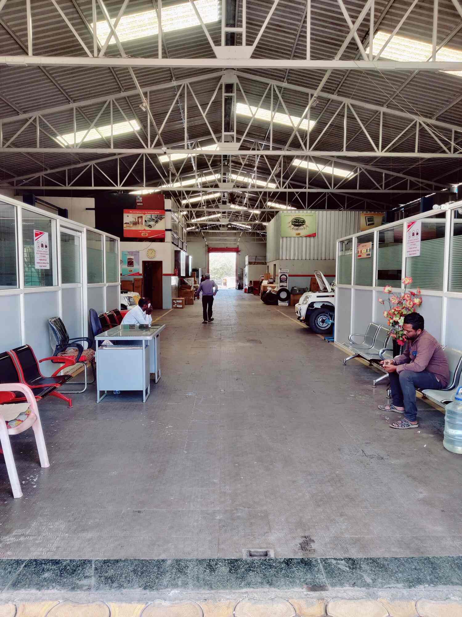 Top Mahindra (authorised) Car Repair & Services in Kolhapur - Best