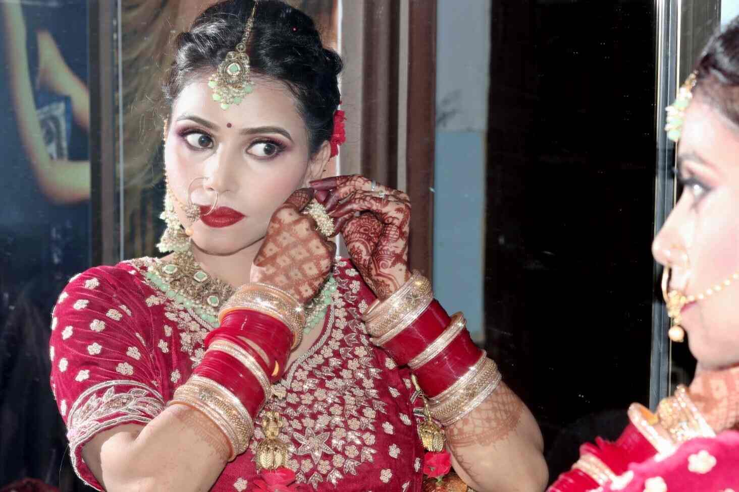 Top Beauty Parlours in Phaphund,Auraiya Best Ladies Beauty Parlours