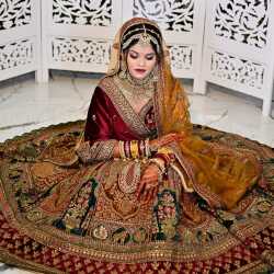 ☺︎ Top Women Beauty Parlours premium in Auraiya - Best Women