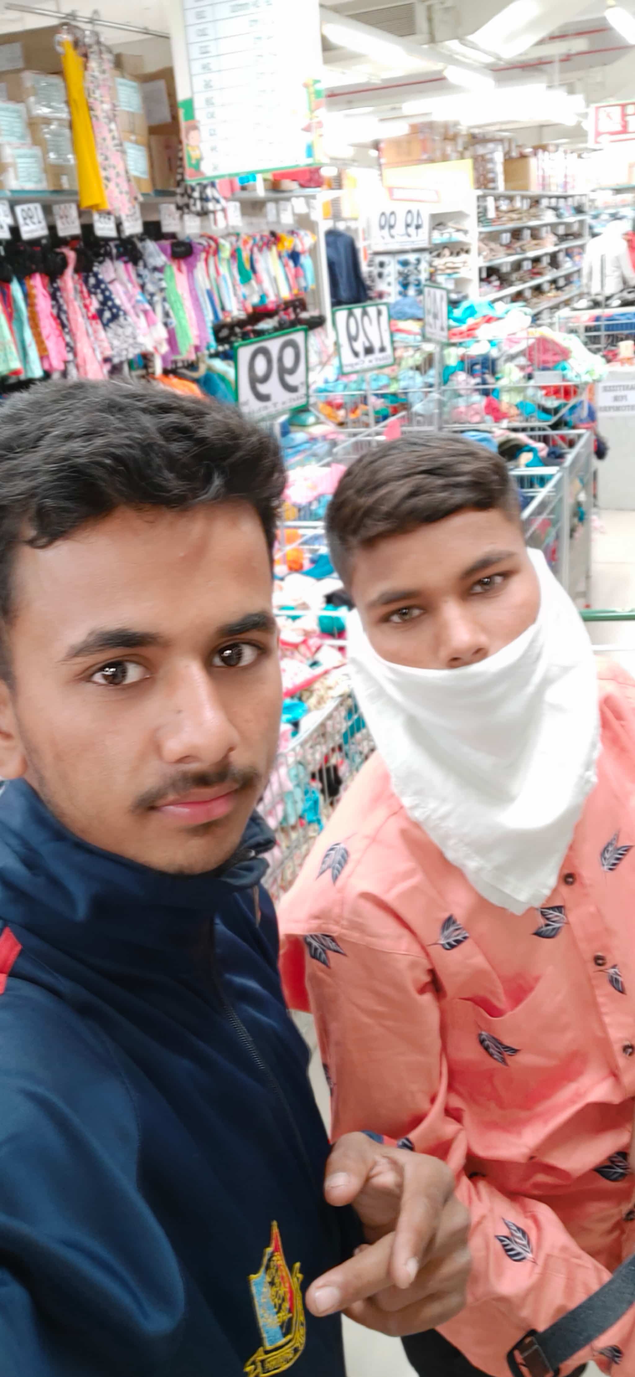 Top Cookies Retailers in Dargah Road Best Cookies Retail Stores