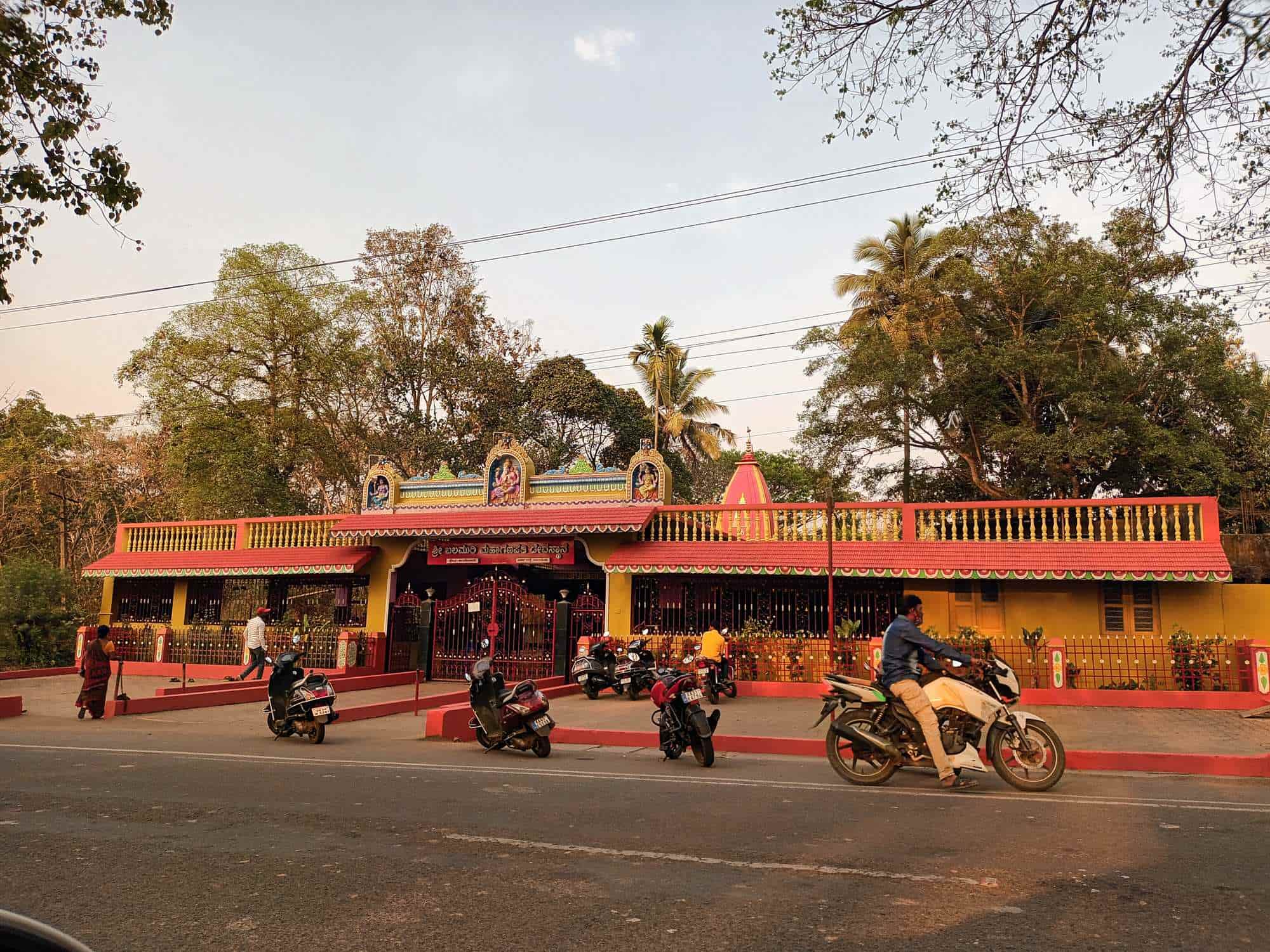 Top Car Rental in Jamkhandi, Bagalkot Best Car Hire Rental Cars