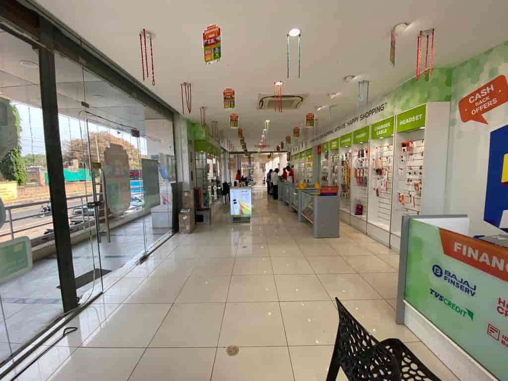 Poorvika Mobiles Pvt Ltd in Bus stand road,Bagalkot Best Mobile Phone Dealers in Bagalkot