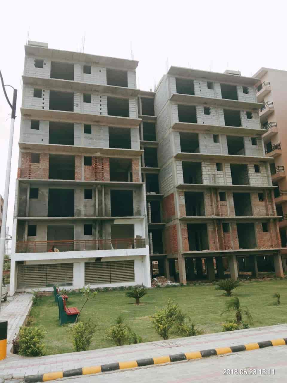 Top Estate Agents For Land in Bhawarna Best Real Estate Agents For