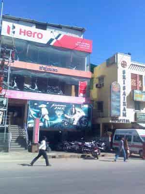 Hero bike showroom deals in near me