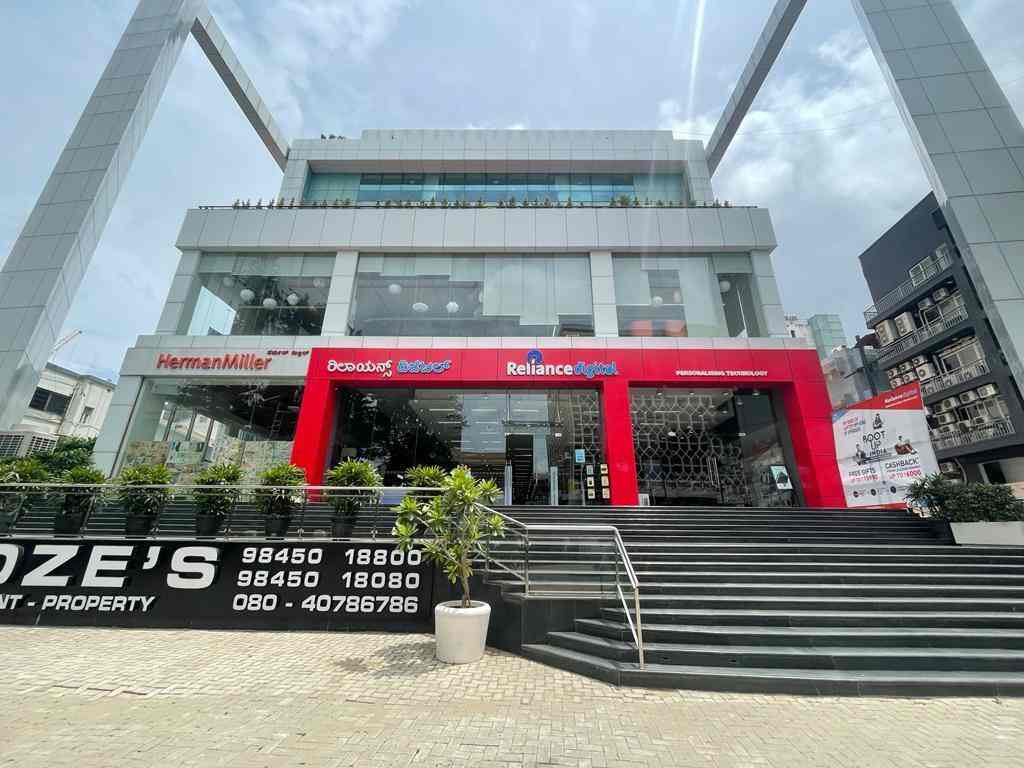 Top Reliance Digital near Garuda Shopping MallMagrath Road Best