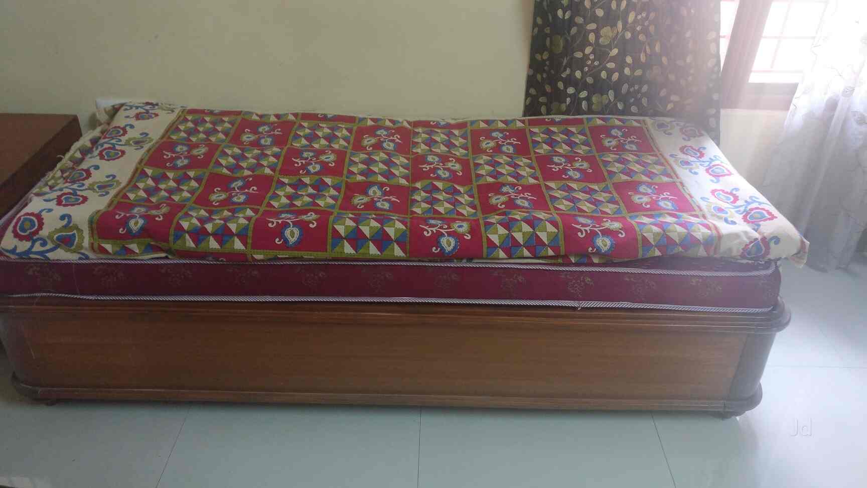 Top Second Hand Furniture Dealers in Shivaji Nagar,Bangalore Best Second Hand Furniture Shops